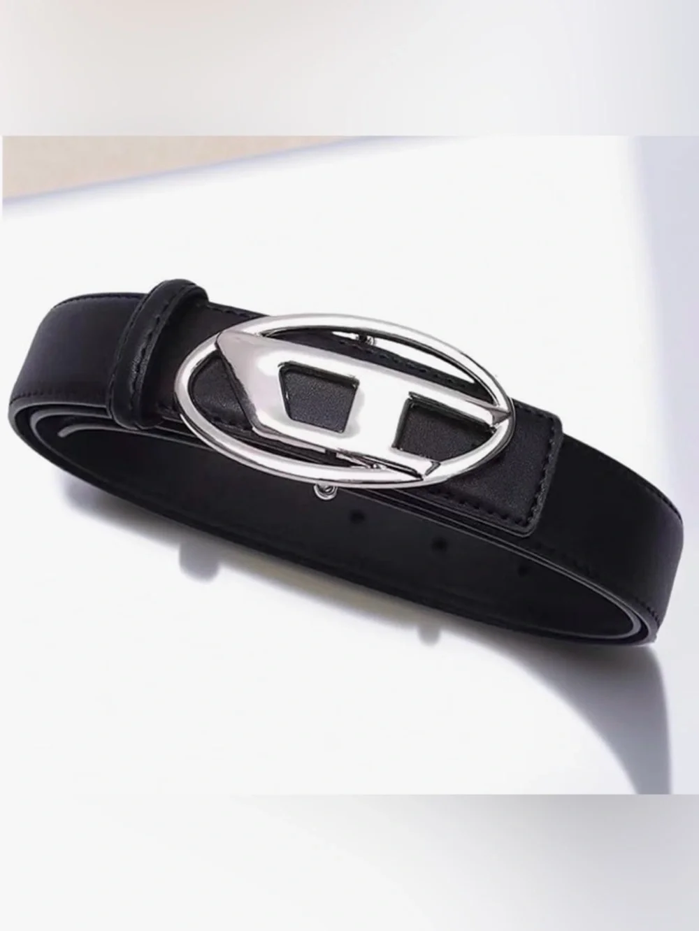 Trendy & Affordable Unisex Black Adjustable Belt with Silver tone Y2K Buckle.